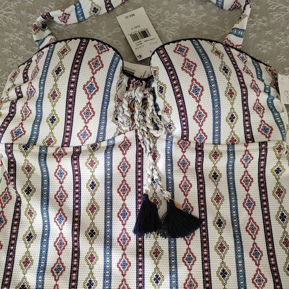 Jessica Simpson New Bikini - Picture 3 of 11